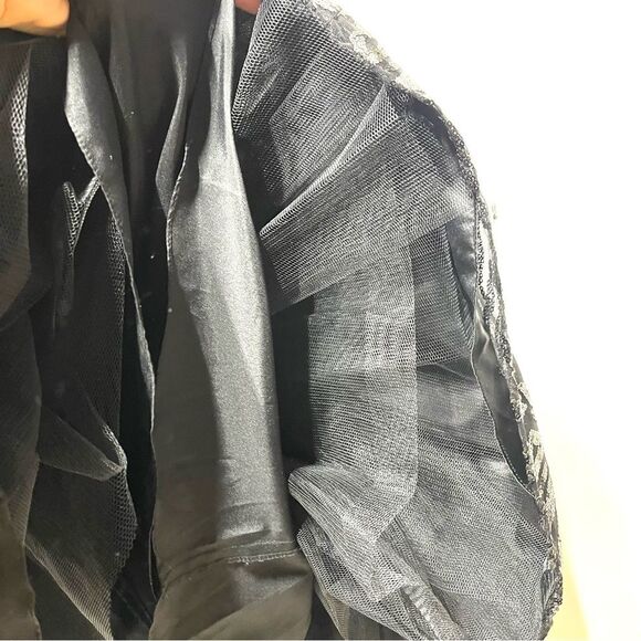 Tony Bowls One Shoulder Bow Sequins Fit and Flare Gown in Black 10 - Picture 7 of 15